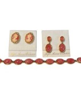 New FIFTH AVENUE COLLECTION bracelet  earrings. Rhodocrosite. Cameo  Oval